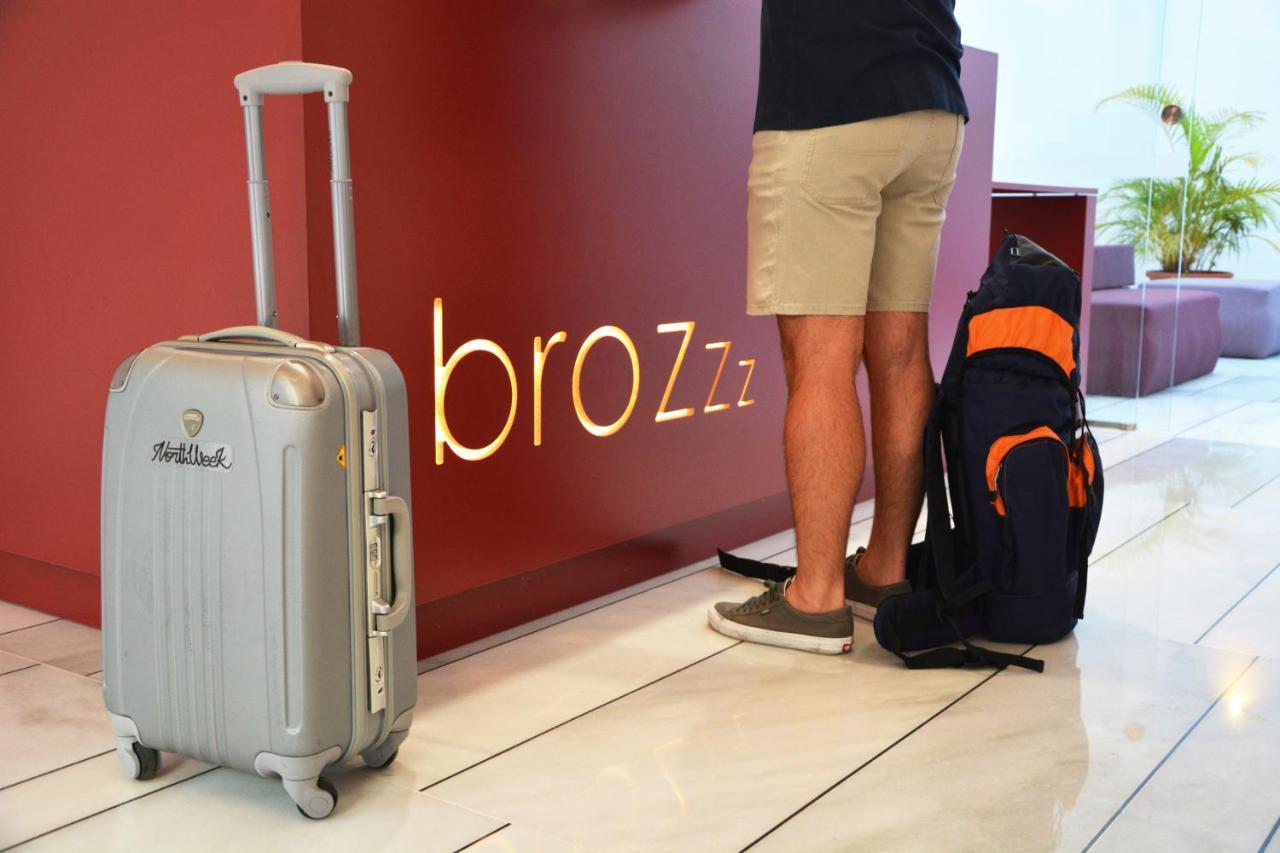Broz Hostel Granada Kültér fotó