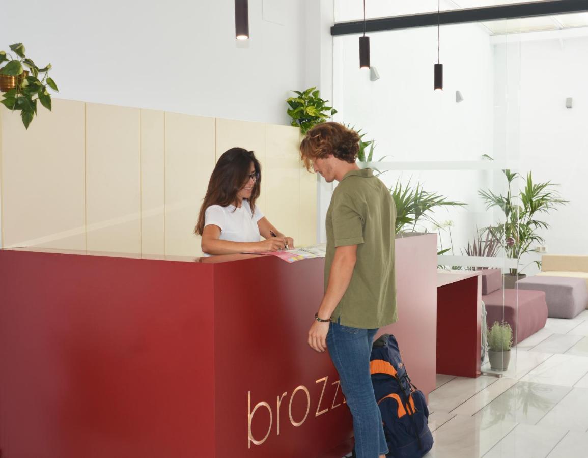 Broz Hostel Granada Kültér fotó
